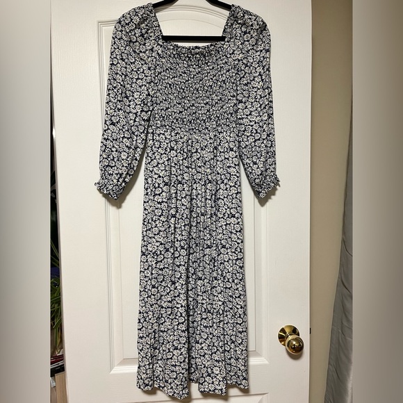 J. Crew XXS smocked maxi dress in navy, white and neon yellow daisy pattern. - Picture 2 of 4